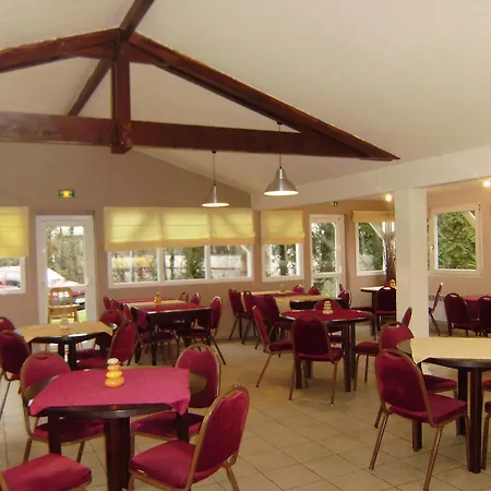 מלון Comfort Marne-la-vallee