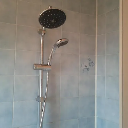 מלון Comfort Marne-la-vallee 2*